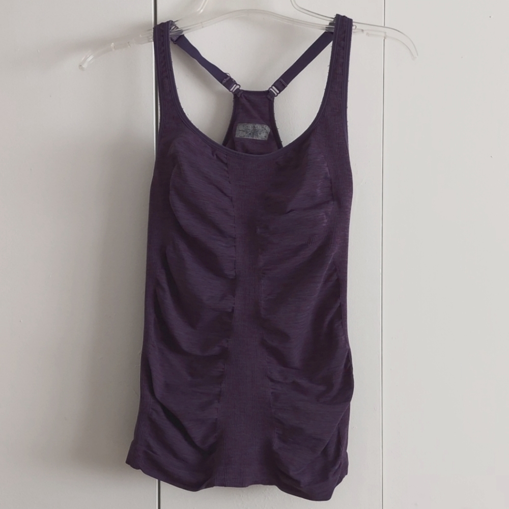 Athleta Tempo Purple Built-In Bra Racerback Exercise Tank Top Size Medium